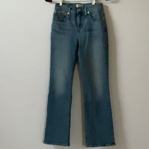 Mid rise kick out ankle Madewell jeans